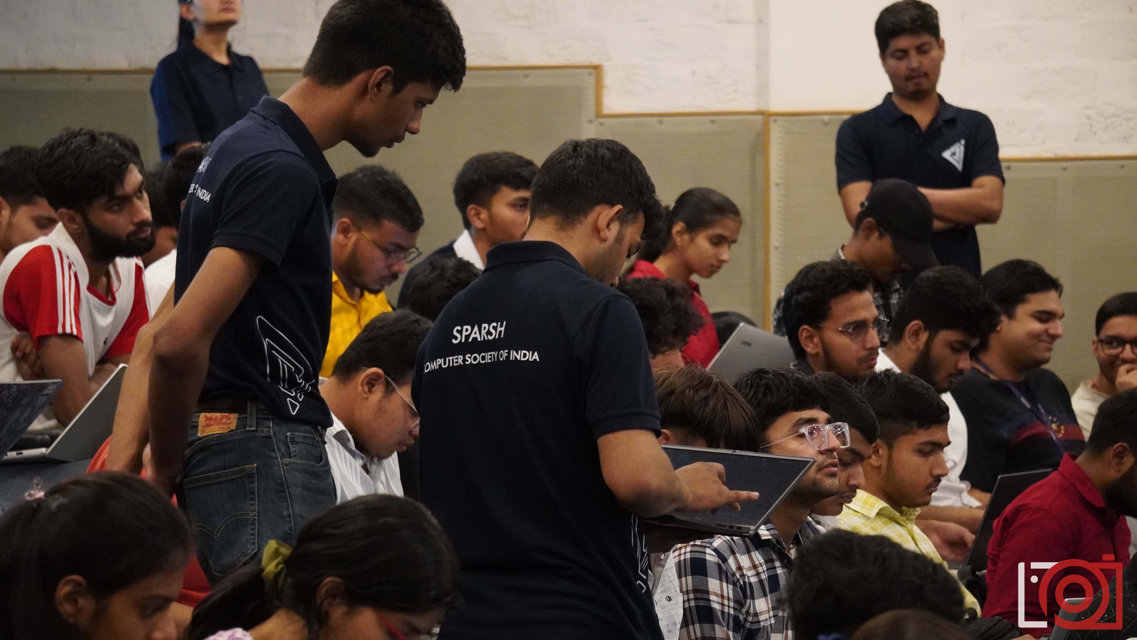 Render 3.0 - Juniors Helping